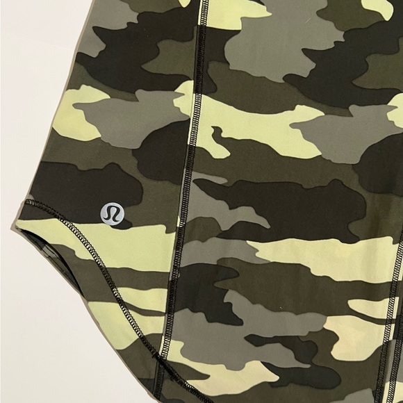 Lululemon Camo Print Tank Top - Picture 3 of 8